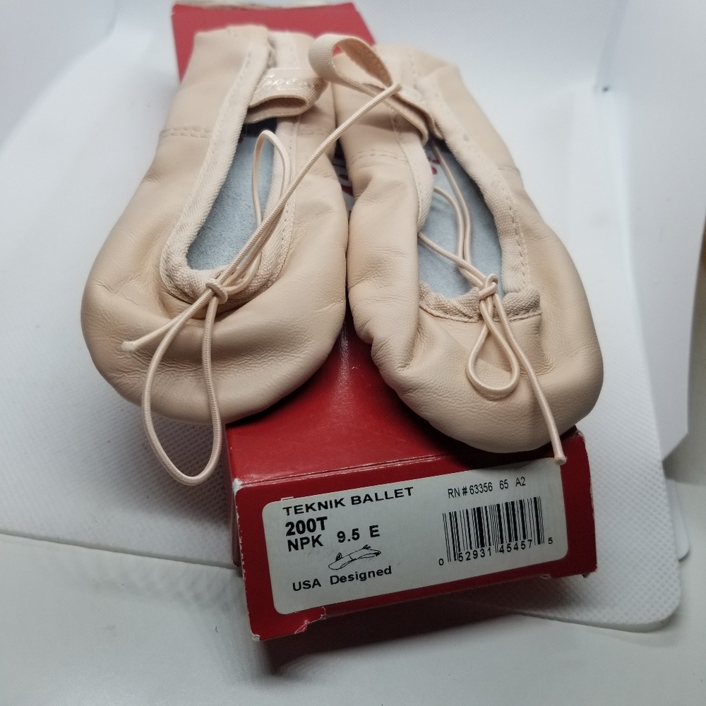 Toddler Pink Ballet Slippers - NEW
